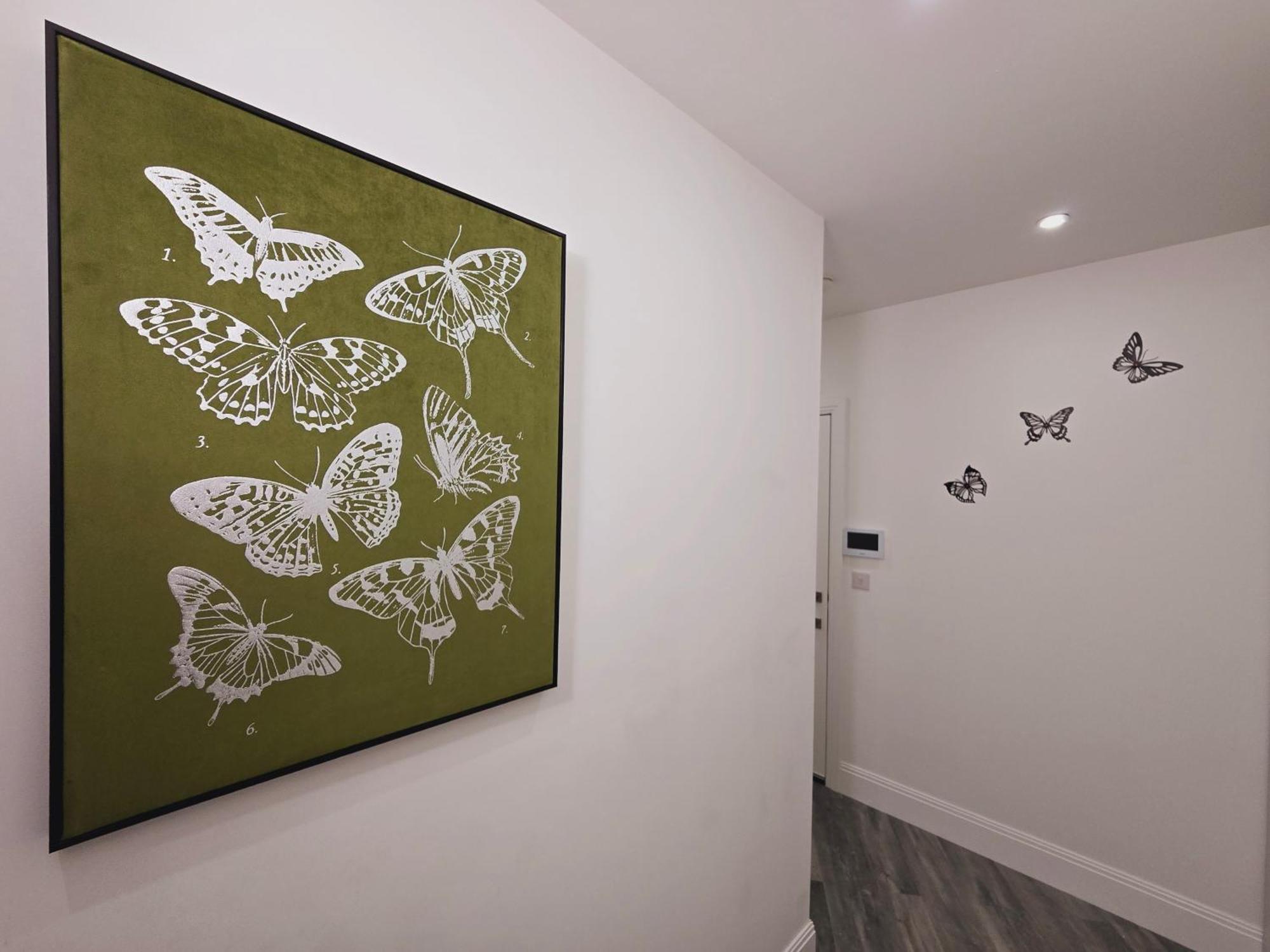Abbey Corner By Nivaas Apartment เรดดิ้ง ภายนอก รูปภาพ